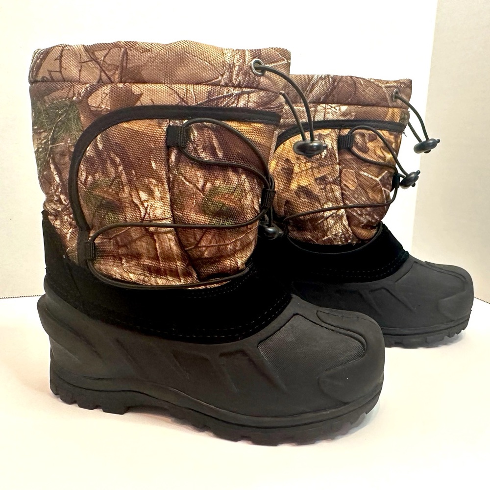 Snow boots 2Y